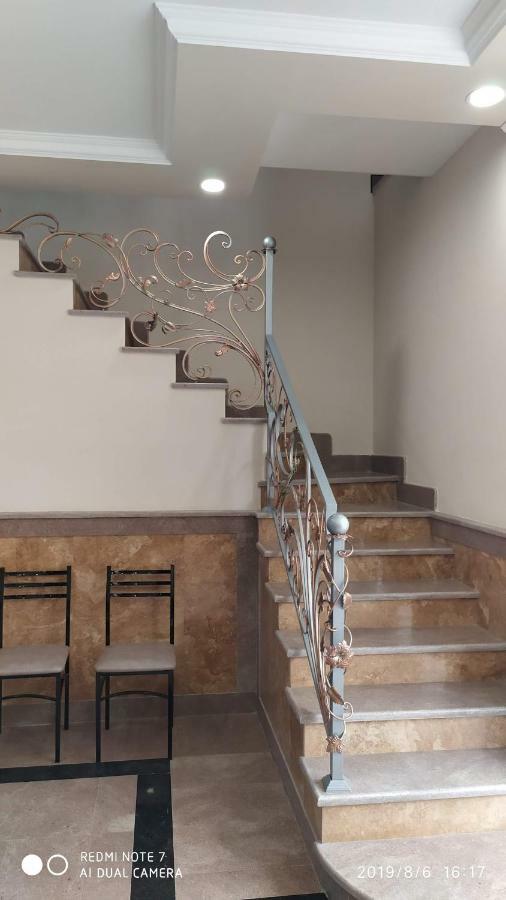 Asour Hotel Goris Exterior photo