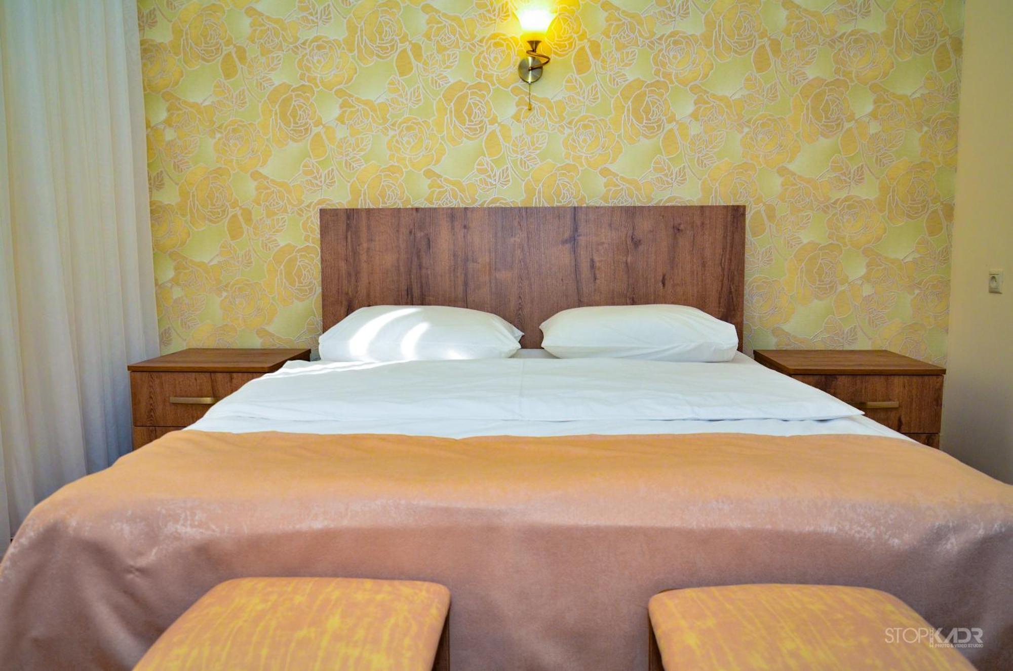 Asour Hotel Goris Exterior photo